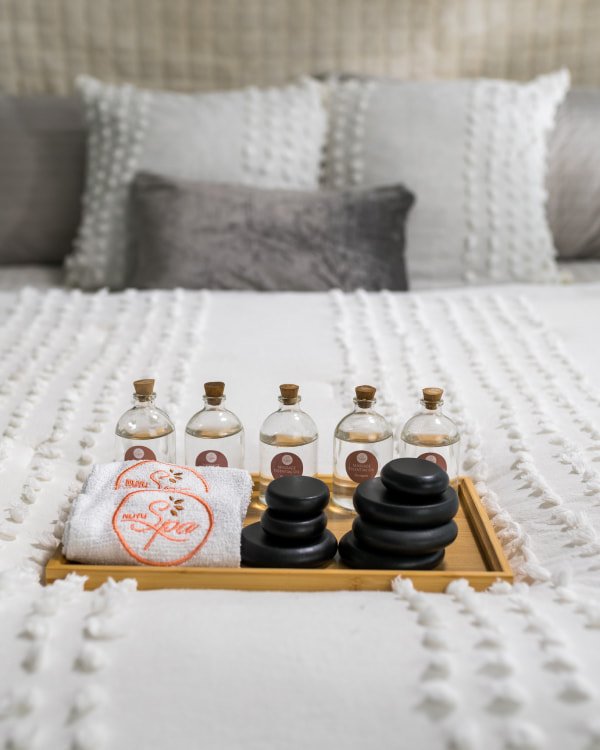 nuyu-massage-services